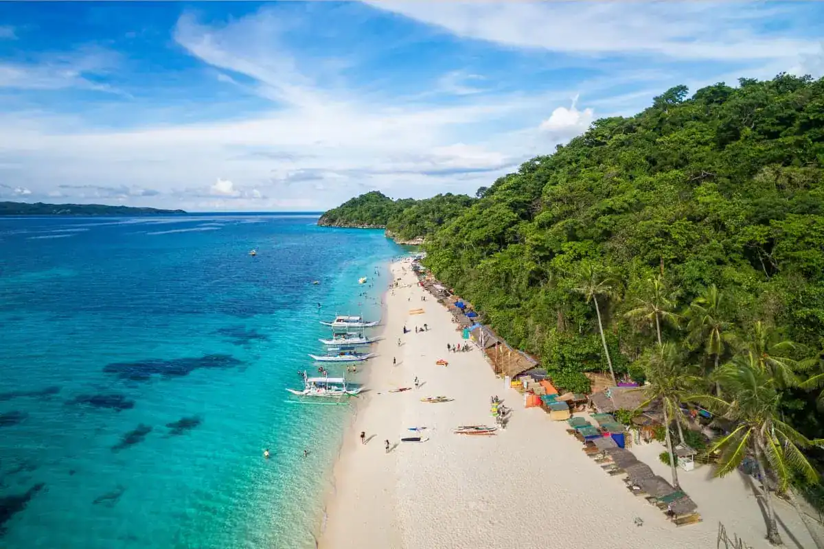Skip the Tourist Chaos, These Budget-Friendly Beaches in the Philippines Stay Quiet