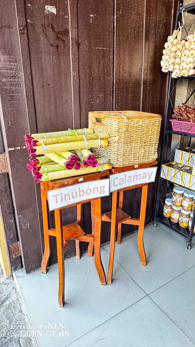 A batch of bamboo and a basket.